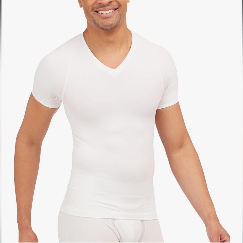 🌙 B34 Men's White V-Neck Undershirt